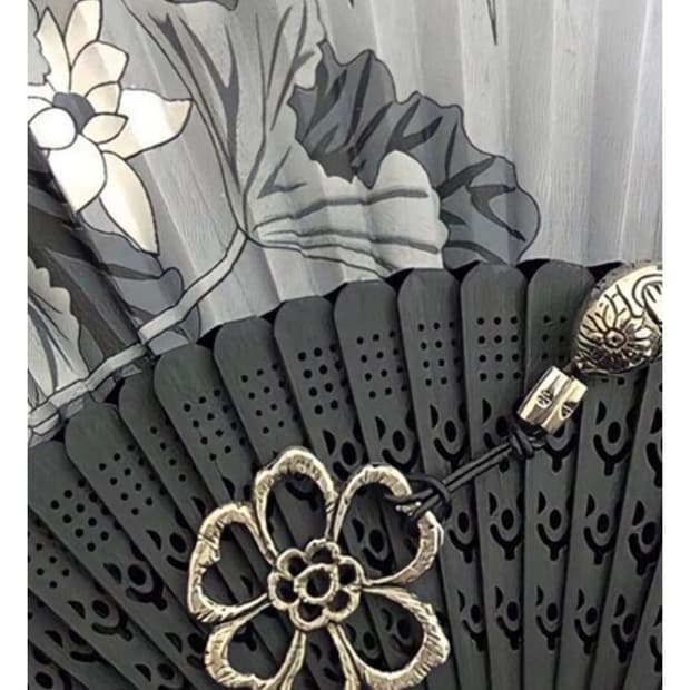 쉬이즈미애 sheismiae 꽃 화 목걸이