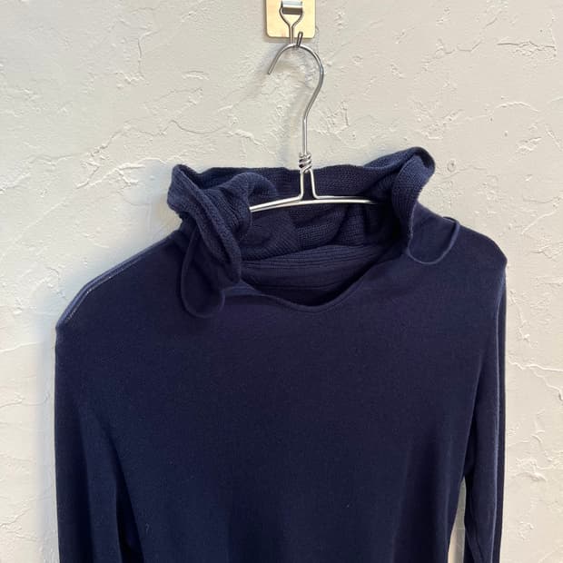 Slim High-Neck Knit Hoodie