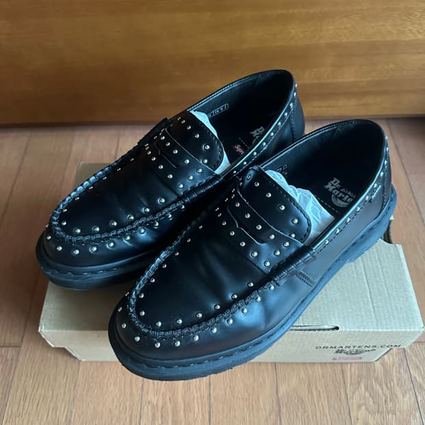 [280] 슈프림 닥터마틴 스터드 펜톤 로퍼 블랙