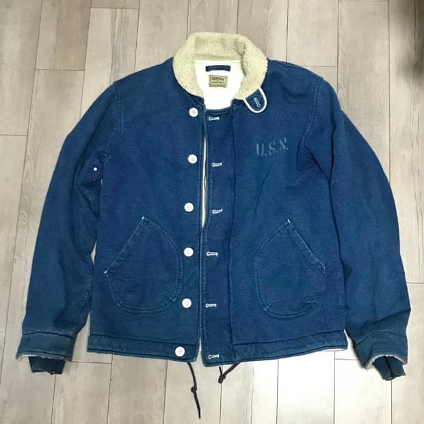 차일드매거진 네이비 자켓