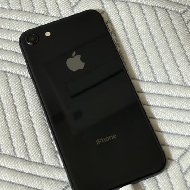 아이폰8 64g 