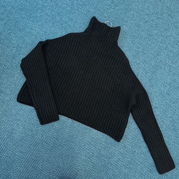 [여성XS] 디젤 목 폴라 니트