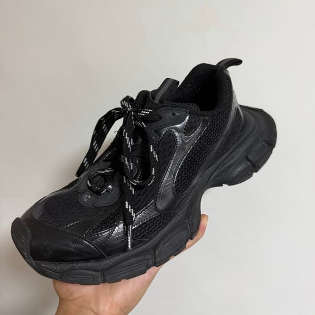 발렌시아가 3xl 트리플블랙 42사이즈