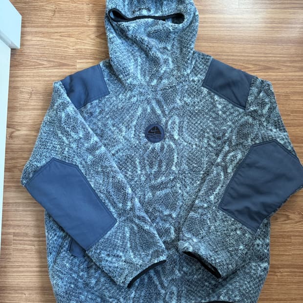 슈프림 나이키 풀오버 후리스