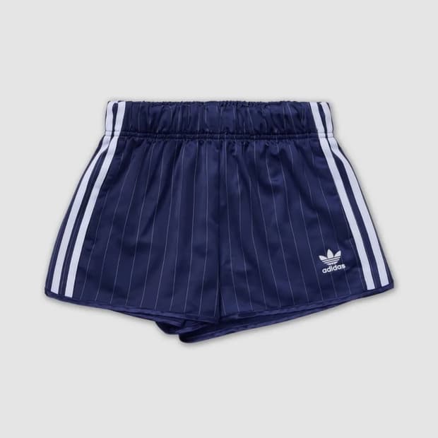 아디다스 핀스트라이프 새틴 숏팬츠