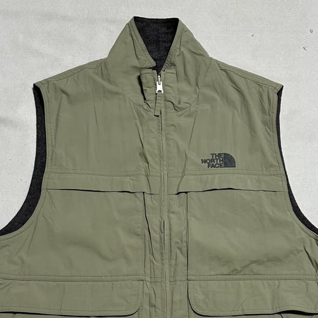 100 노스페이스 그레이 플리스 리버시블 베스트