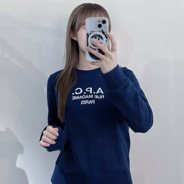 아페쎄 네이비 맨투맨