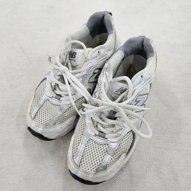 [220] 뉴발란스 530 화이트 실버 스니커즈 운동화 0116Y1
