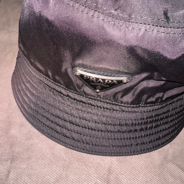 프라다 / 리나일론 버킷햇 / L