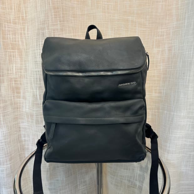 정품 만다리나덕 가죽 백팩    