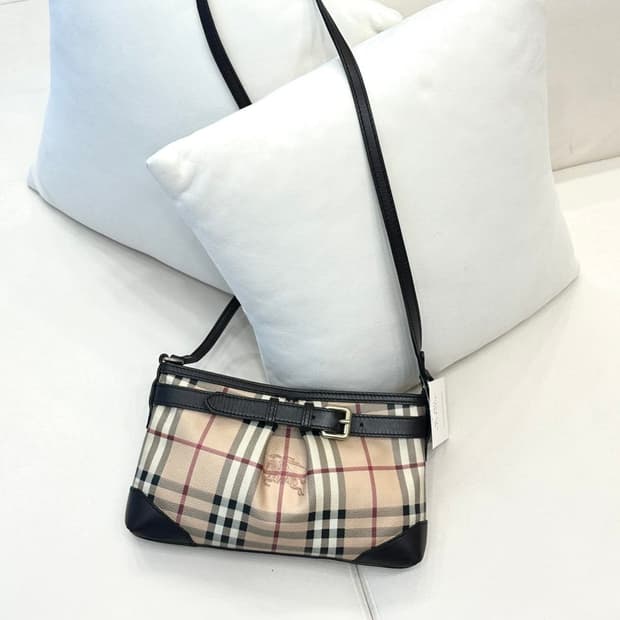 버버리 헤이마켓 체크 크로스백 (정품)