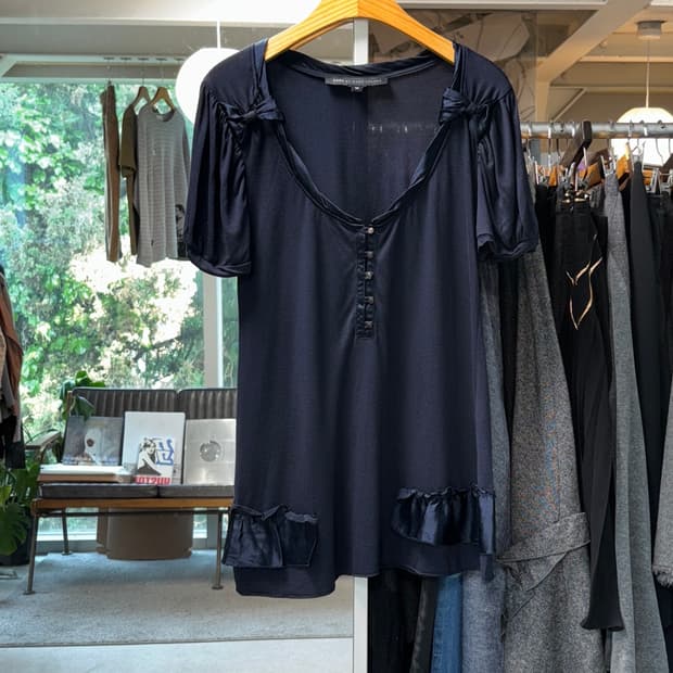 마크 바이 마크 제이콥스 프릴 티셔츠