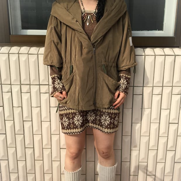 Big hood point jacket