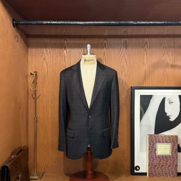 브루넬로 쿠치넬리 자켓