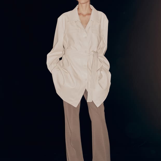 로우클래식 부츠컷 팬츠 S 카키브라운