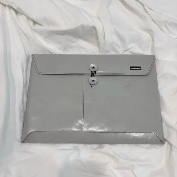 프라이탁 F421 랩탑 슬리브 for 15/16인치