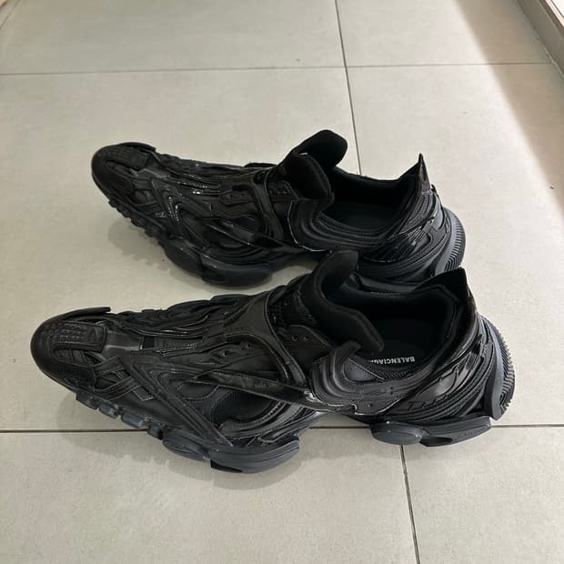 발렌시아가 렙타일 44