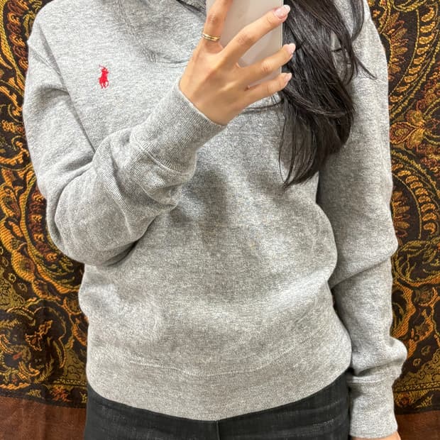 폴로 그레이 맨투맨