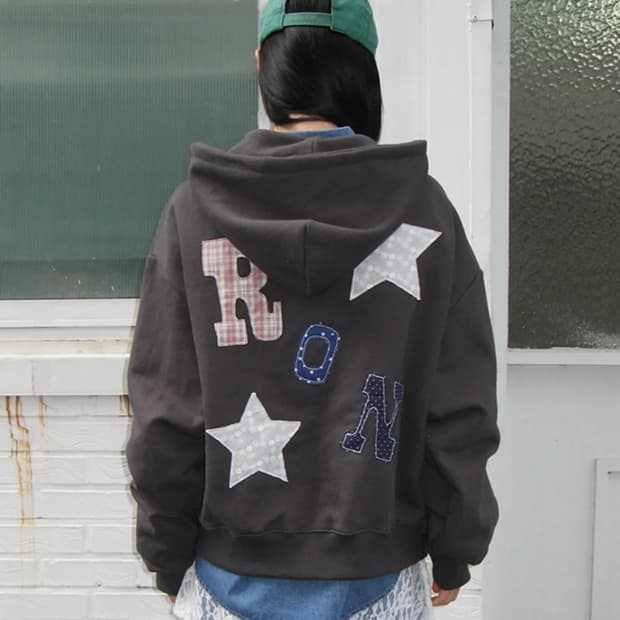 론론 패치믹스 후드집업 차콜