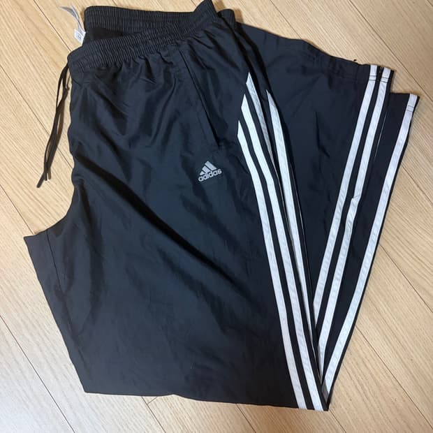 아디다스 트랙 팬츠 XL