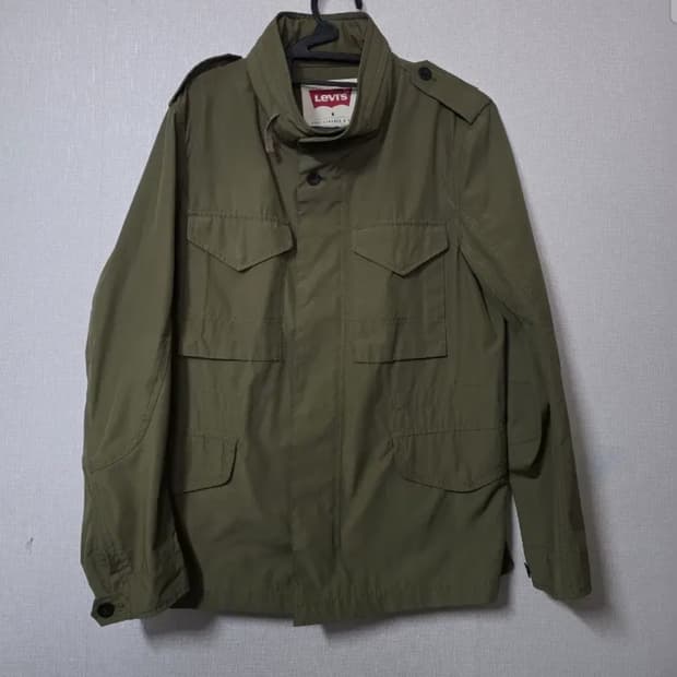리바이스 야상 점퍼 카키색  사이즈 95 춘추용