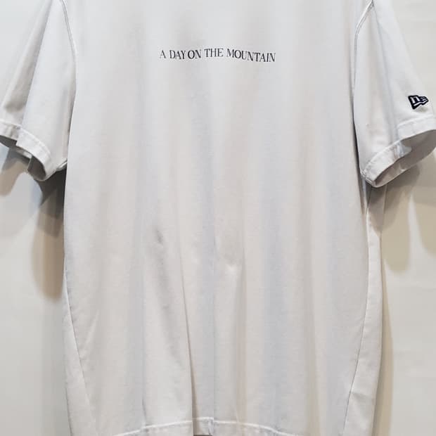 뉴에라 반팔(XL)