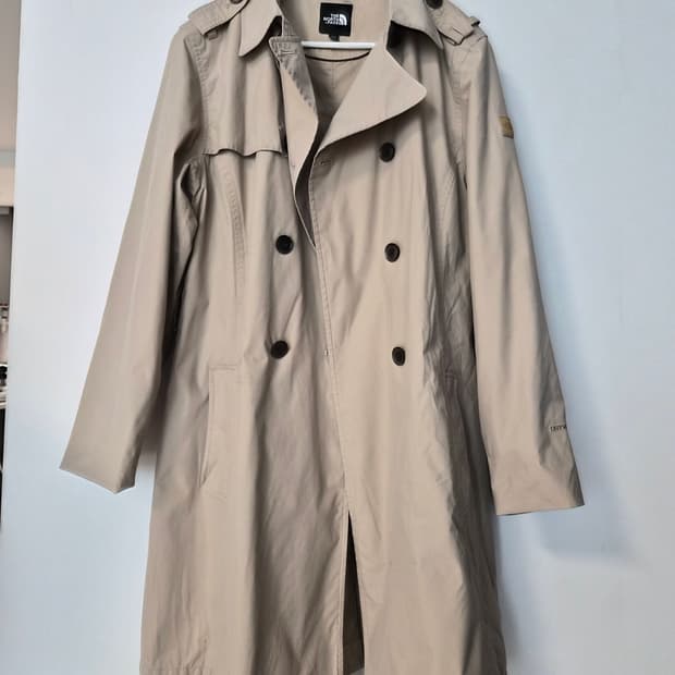 노스페이스(THE NORTH FACE) 브랜드의 드라이벤트(DRYVENT