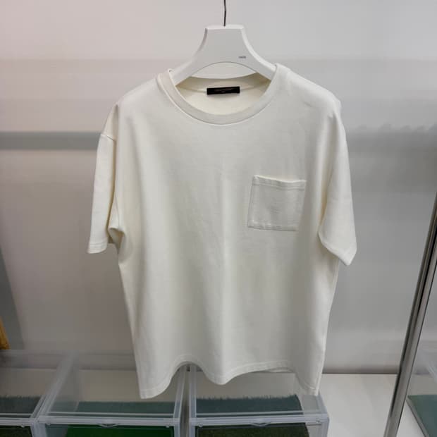[리오브전포점] 루이비통 3D 모노그램 포켓 반팔 티셔츠 XL