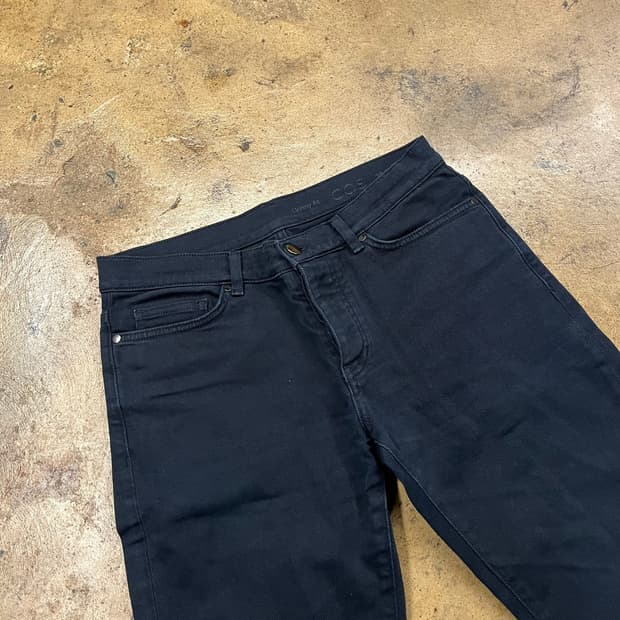 [정품] 코스 COS 스키니핏 블랙 데님진 b15