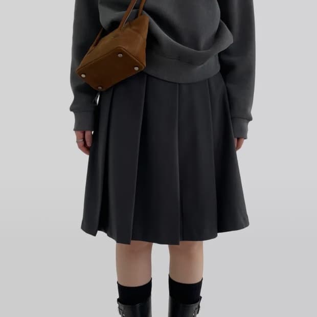 어텀 플리츠하프스커트