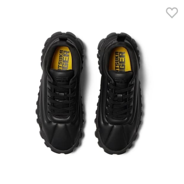 오니츠카 타이거 DENTIGRE PUFF 240