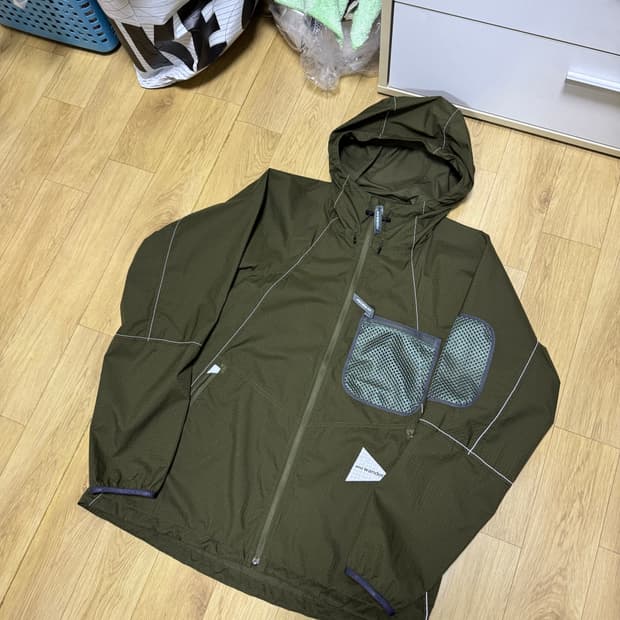 앤드원더 breath rip jacket