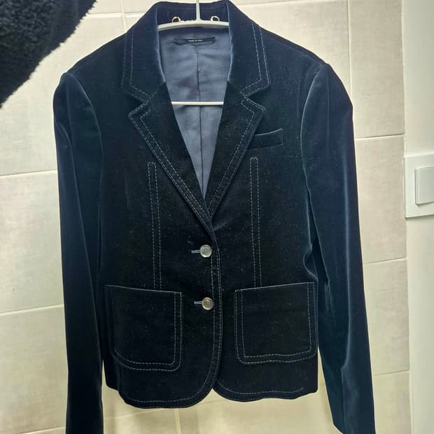 구찌 벨벳 자켓 정품 국문택!(시원하게 네고가능)