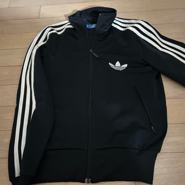 아디다스여성용져지 블랙 90사이즈