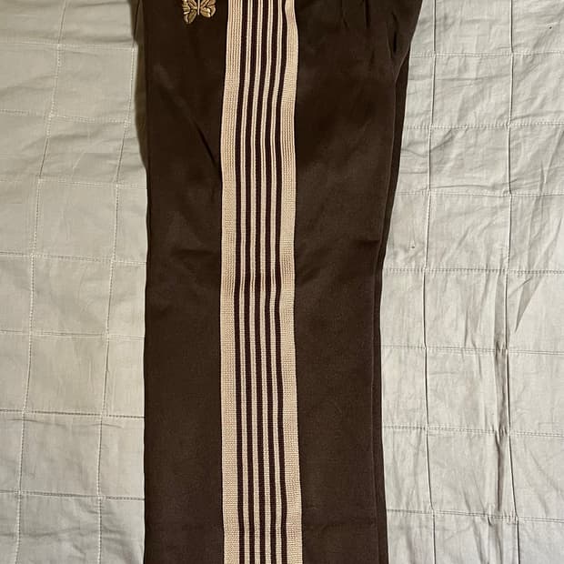 니들스 트랙팬츠 내로우핏 브라운 S