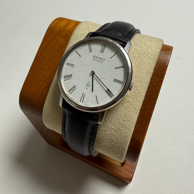 세이코 Seiko 쿼츠 샤리오