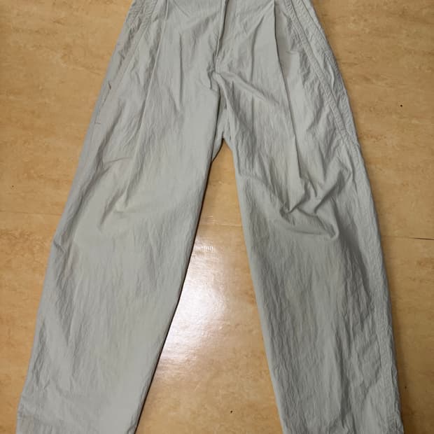 세터 비날레스 팬츠 s 말도안되는가격에 던집니다.