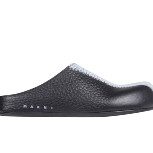 [40] (새상품) 마르니 페인트 이펙트 레더 뮬 사보 블랙