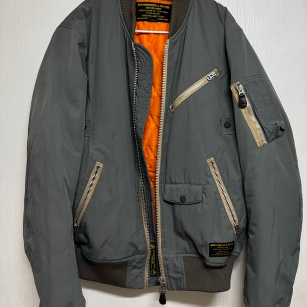 Neighborhood Burton MA-1 항공점퍼 L