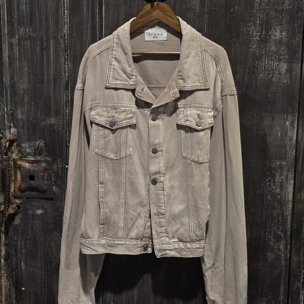 Lanan Denim Trucker Jacket