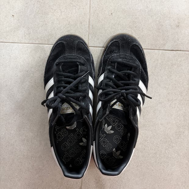 아디다스 스페지알 핸드볼 코어 블랙