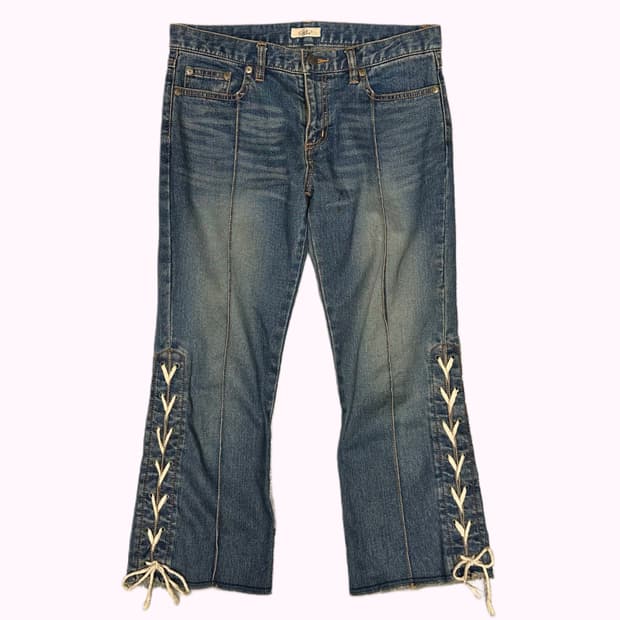 lace-up leg low-rise capri jean