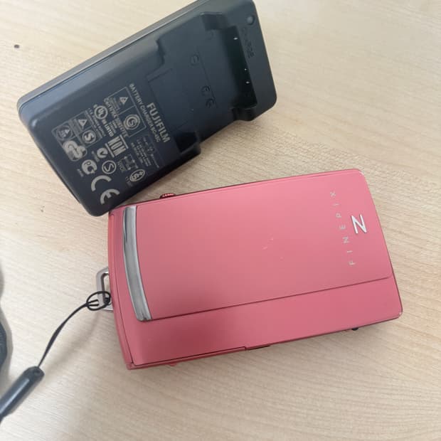 Fujifilm Finepix Z1100, 후지 파인픽스