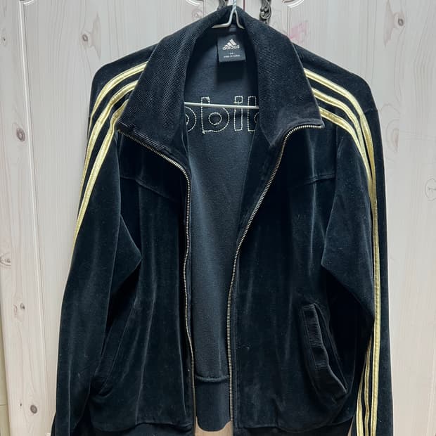 빈티지 아디다스 블랙 벨벳 집업 