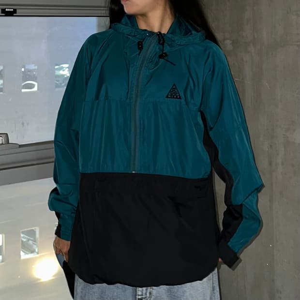 Nike ACG 90’s oldschool windbreaker