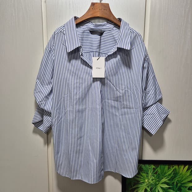 (세일)(새상품)VTG 스트라이프 셔츠 블라우스