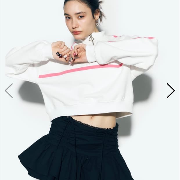 LOVERS HALF ZIPUP IVOR 에즈이프캘리 집업