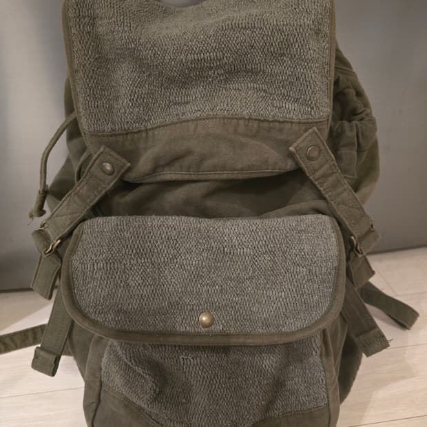 비아플레인 백팩