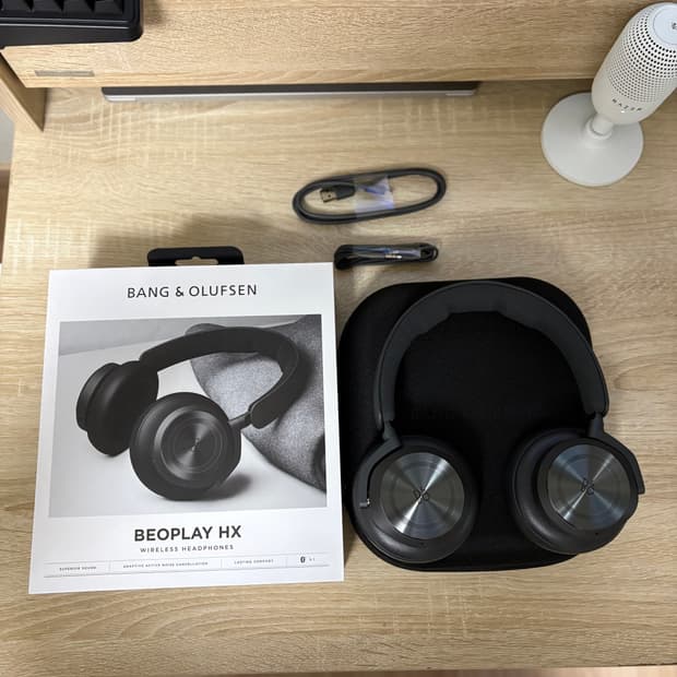 뱅앤올룹슨 Beoplay HX 블랙 풀박스