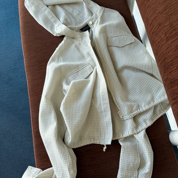 Design volume fabric zip easy parka